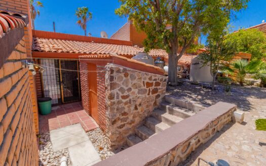 82 Camino De Los Yaquis, Solimar