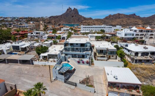2 Almejas Condo