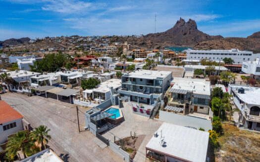 2 Almejas Condo