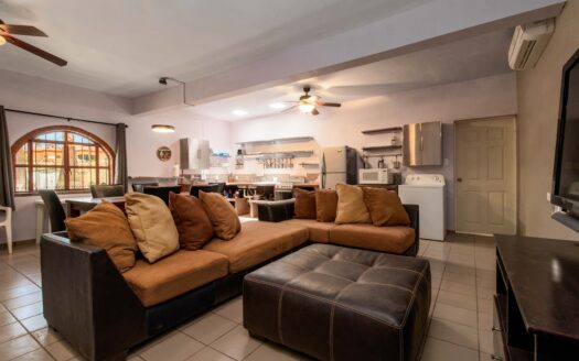 379 Av. E, Ranchitos