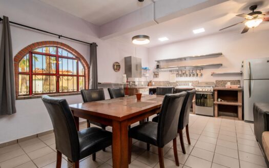 379 Av. E, Ranchitos