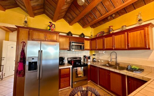 2B, Villa Bahia Condos, Bahia