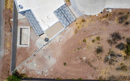 Lot #2, El Pedregal