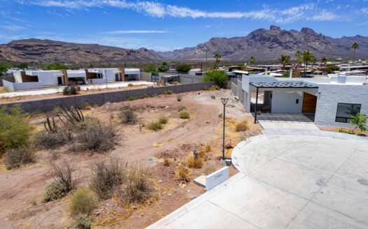 Lot #2, El Pedregal