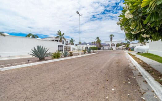 31, Villas Marfil